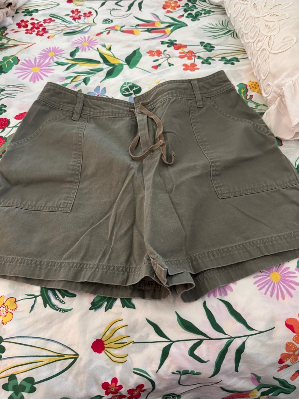 Ruff Hewn Olive Green High-Rise Utility Shorts